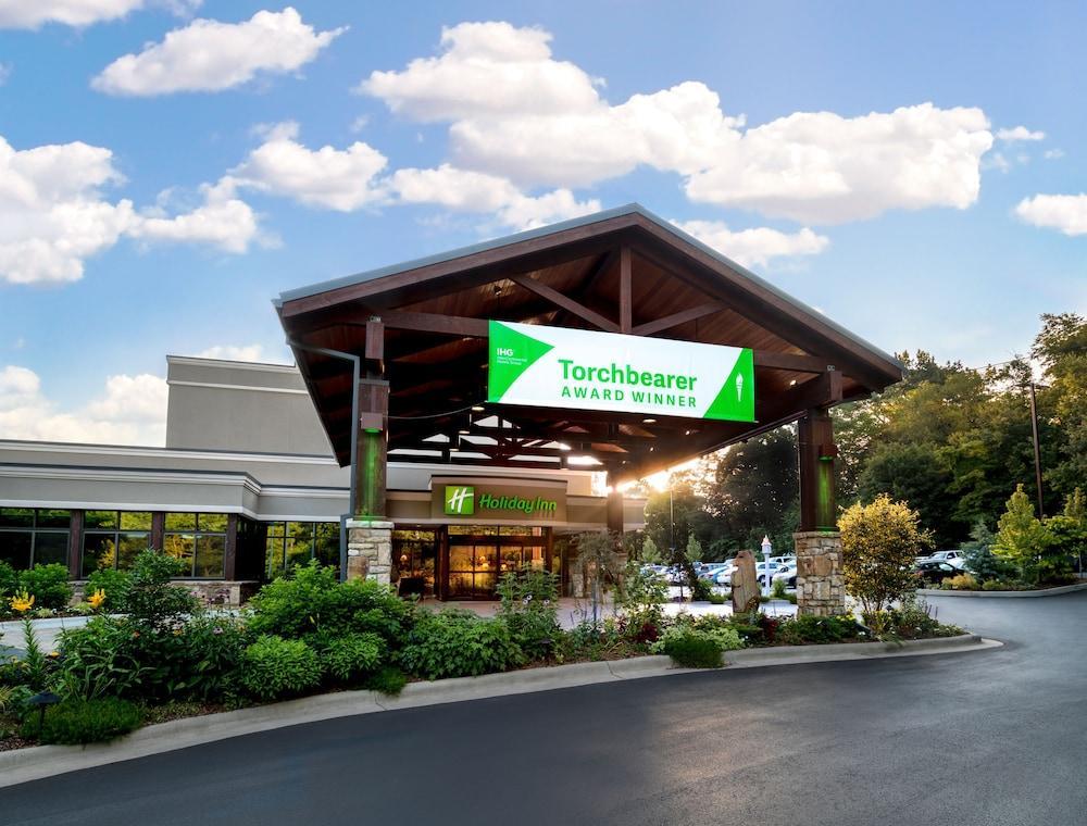 Holiday Inn Asheville East-Blue Ridge Pkwy By Ihg Ngoại thất bức ảnh