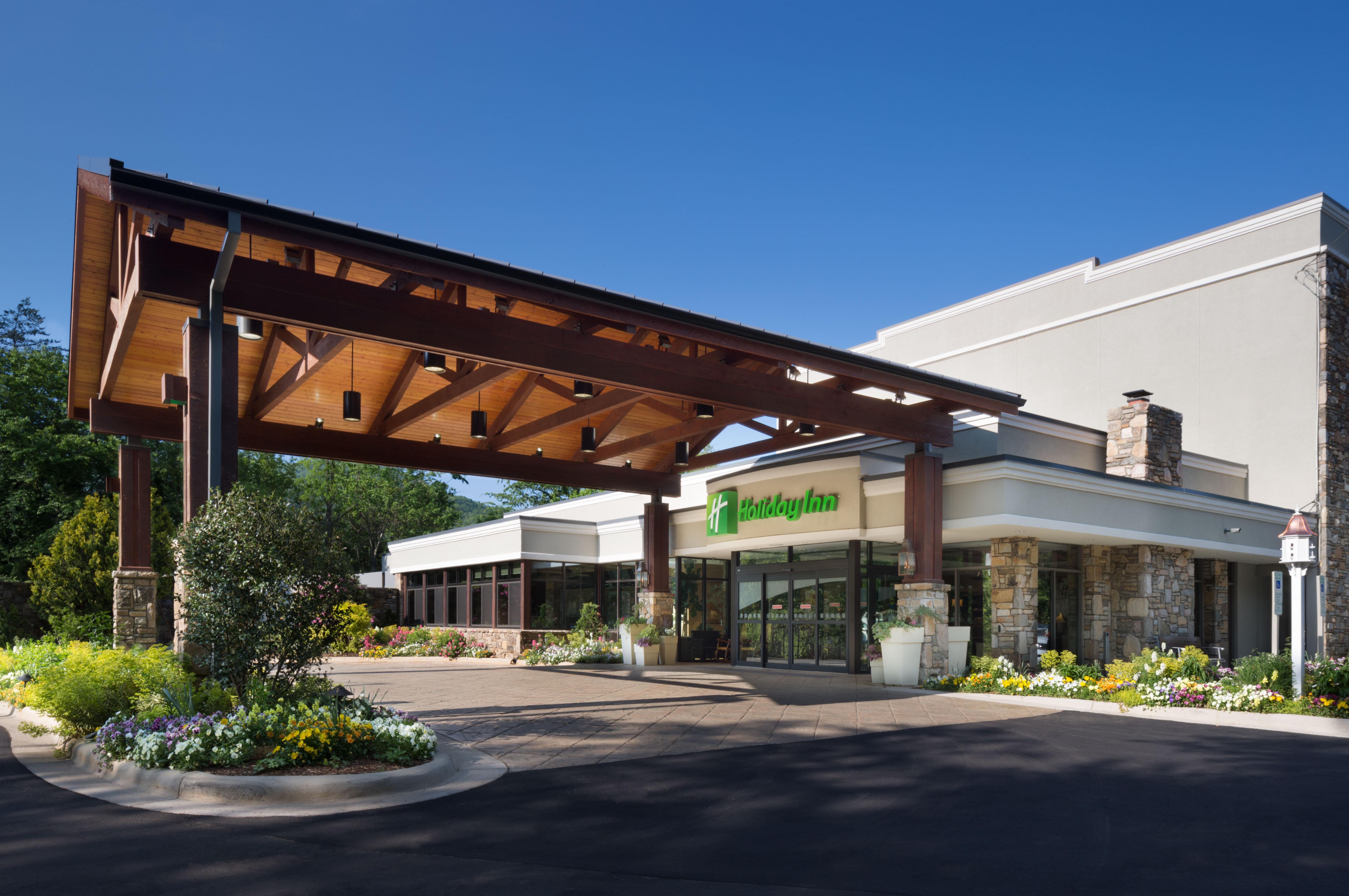 Holiday Inn Asheville East-Blue Ridge Pkwy By Ihg Ngoại thất bức ảnh