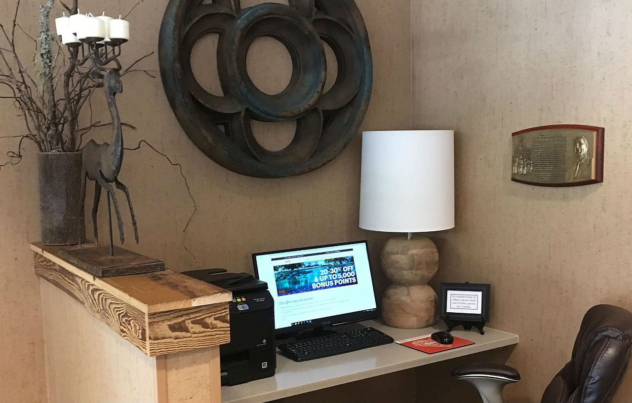 Holiday Inn Asheville East-Blue Ridge Pkwy By Ihg Ngoại thất bức ảnh